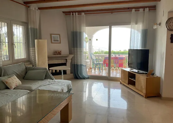 3 Bedroom With Beautiful Sea View Villa *